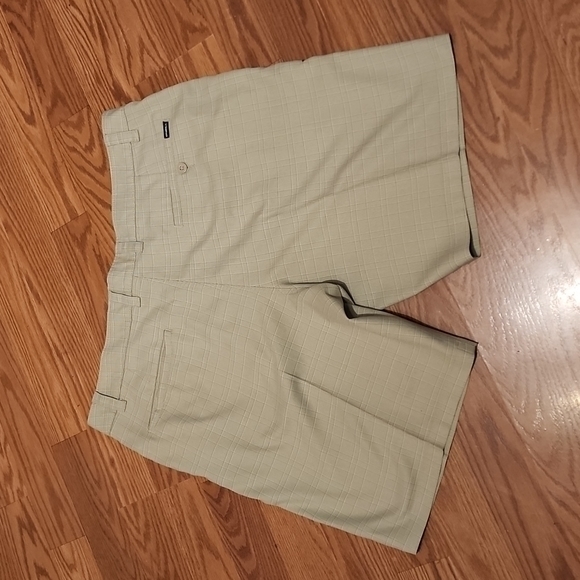 O'Neil‎ shorts size 38 - Picture 7 of 10